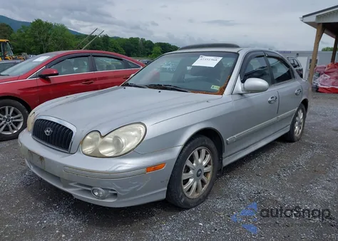 2004 Hyundai Sonata Gls/Lx from USA, damaged, VIN KMHWF35HX4A960494